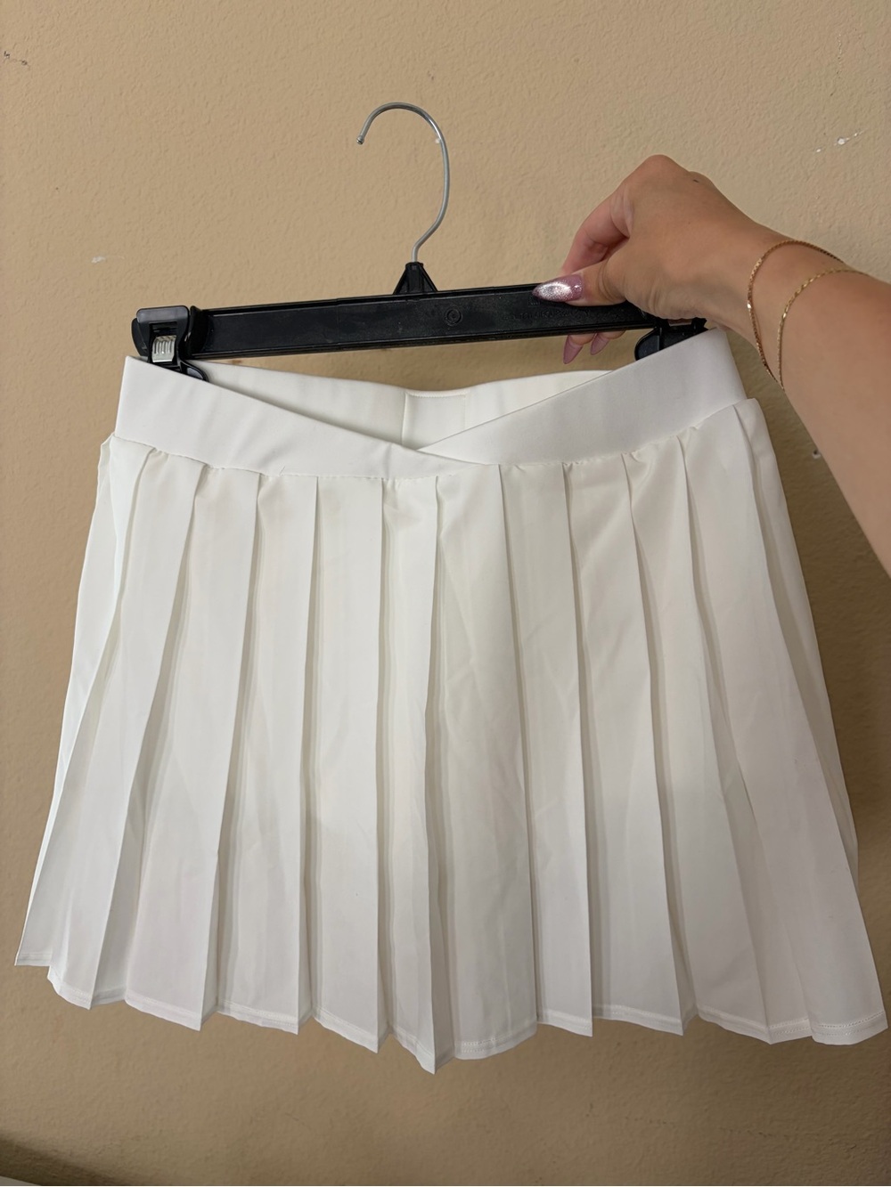 Frankie's Bikinis White Pleated Mini Skirt